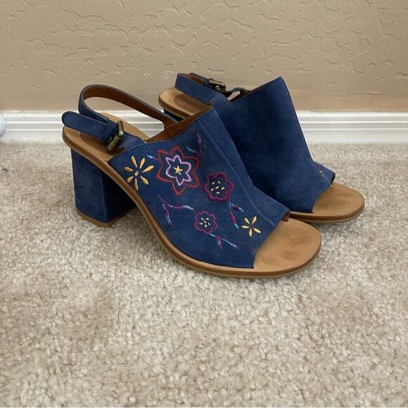 See by Chloe Blue Suede Embroidered Floral Sandals - Picture 2 of 9